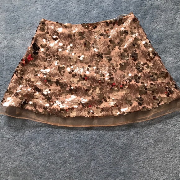 Rose gold sequin skirt - Picture 4 of 7